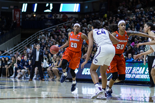 Brittney Sykes finished with 15 points in her last game wearing a Syracuse uniform.